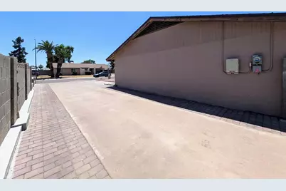 3848 W North Lane, Phoenix, AZ 85051 - Photo 70