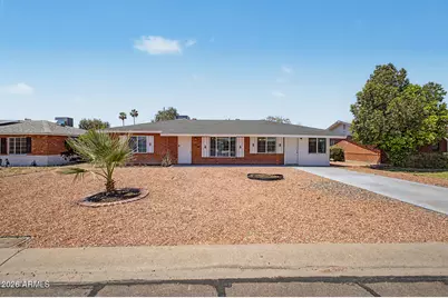 608 N 47th Place, Phoenix, AZ 85008 - Photo 2