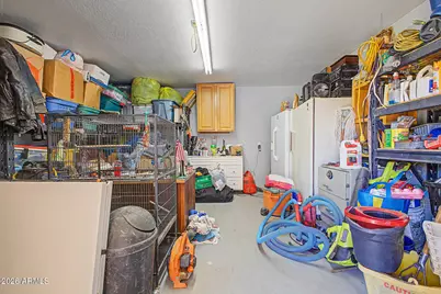 8530 N 45th Drive, Glendale, AZ 85302 - Photo 28