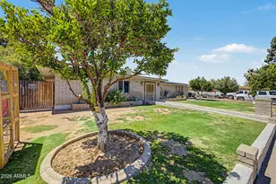 8530 N 45th Dr, Glendale, AZ 85302 - Photo 4