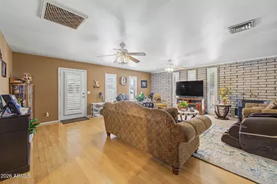 8530 N 45th Drive, Glendale, AZ 85302 - Photo 12