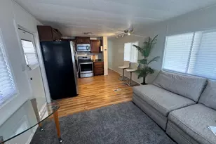15802 S Gilbert Rd, Chandler, AZ 85225 - Photo 2