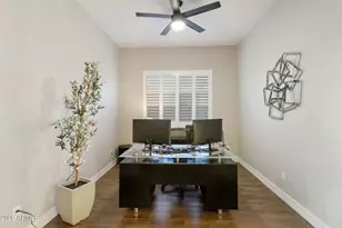 7606 S Penrose Dr, Gilbert, AZ 85298 - Photo 28