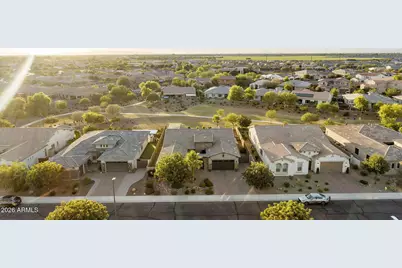 7606 S Penrose Drive, Gilbert, AZ 85298 - Photo 74