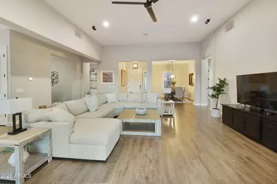 7606 S Penrose Drive, Gilbert, AZ 85298 - Photo 16