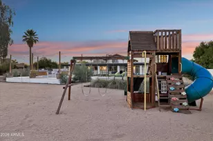 10031 E Jenan Dr, Scottsdale, AZ 85260 - Photo 16