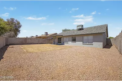 10237 W Windsor Boulevard, Glendale, AZ 85307 - Photo 30