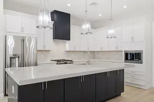 8006 W Whyman Ave, Phoenix, AZ 85043 - Photo 14