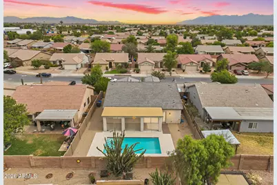 8006 W Whyman Avenue, Phoenix, AZ 85043 - Photo 2