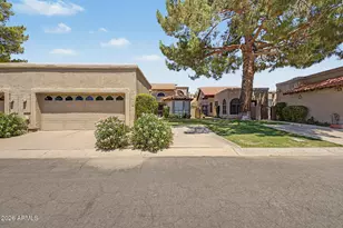 4106 E Sunnyside Dr, Phoenix, AZ 85028 - Photo 1