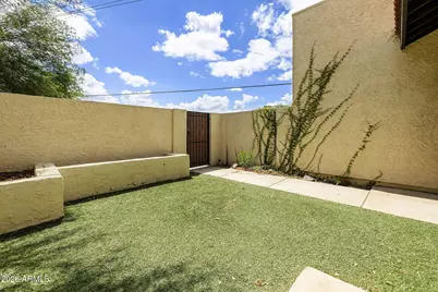 9801 N 5th Street, Phoenix, AZ 85020 - Photo 8