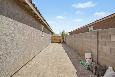 22470 W Yavapai Street, Buckeye, AZ 85326 - Photo 24