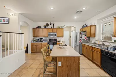 16219 W Hammond Street, Goodyear, AZ 85338 - Photo 14