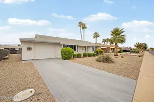 11442 N Coggins Dr, Sun City, AZ 85351 - Photo 2