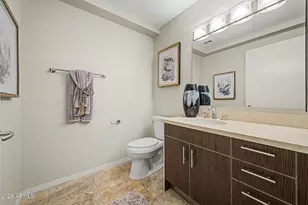 7117 E Rancho Vista Dr, Scottsdale, AZ 85251 - Photo 16
