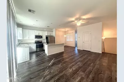 22125 N 29th Avenue #146, Phoenix, AZ 85027 - Photo 4