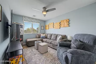 8864 W Cameron Dr, Peoria, AZ 85345 - Photo 16