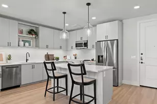 500 E Rivulon Blvd, Gilbert, AZ 85295 - Photo 1