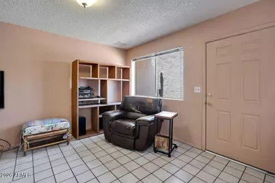 3426 W Tangerine Lane, Phoenix, AZ 85051 - Photo 14