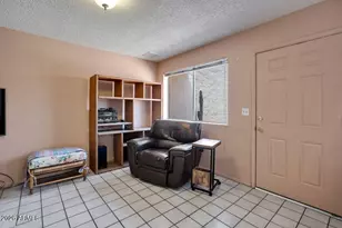 3426 W Tangerine Ln, Phoenix, AZ 85051 - Photo 14