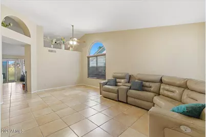 19828 N 45th Avenue, Glendale, AZ 85308 - Photo 4