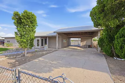 7007 W Wanda Lynn Lane, Peoria, AZ 85382 - Photo 2