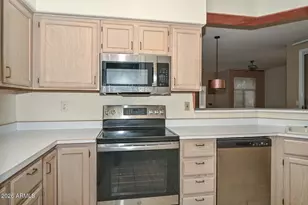 19957 N Greenview Dr, Sun City West, AZ 85375 - Photo 12