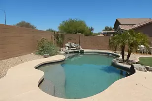 17440 W Caribbean Ln, Surprise, AZ 85388 - Photo 18
