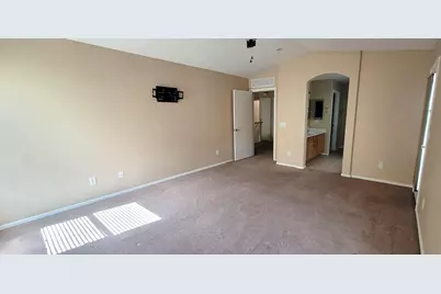 17440 W Caribbean Lane, Surprise, AZ 85388 - Photo 6
