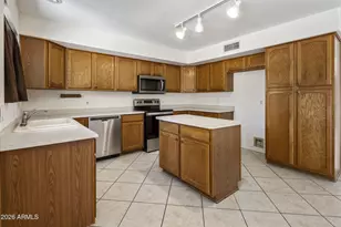 7396 W Taro Ln, Glendale, AZ 85308 - Photo 14