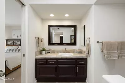 8628 E San Rafael Drive, Scottsdale, AZ 85258 - Photo 34