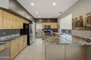 15625 S 6th Ave, Phoenix, AZ 85045 - Photo 10