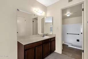2834 E Beryl Ave, Phoenix, AZ 85028 - Photo 28