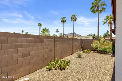 2834 E Beryl Avenue, Phoenix, AZ 85028 - Photo 46