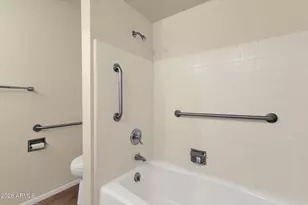 2834 E Beryl Ave, Phoenix, AZ 85028 - Photo 38