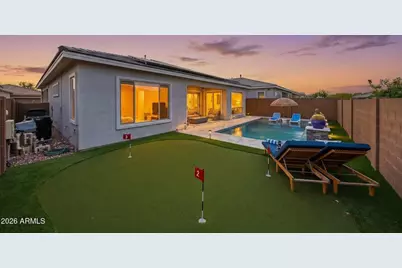 2831 E Robin Lane, Phoenix, AZ 85050 - Photo 2