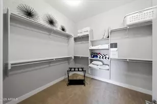 2831 E Robin Ln, Phoenix, AZ 85050 - Photo 16