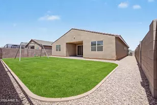 4901 W Hunter Trl, San Tan Valley, AZ 85144 - Photo 38