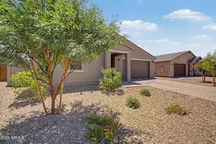 4901 W Hunter Trl, San Tan Valley, AZ 85144 - Photo 2