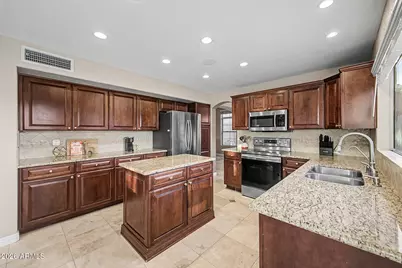 4522 E Cathedral Rock Drive, Phoenix, AZ 85044 - Photo 18