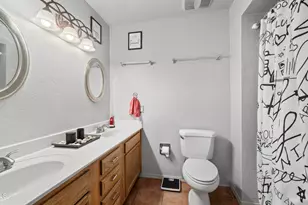 4038 W Cholla St, Phoenix, AZ 85029 - Photo 16