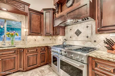 9614 W Camino De Oro --, Peoria, AZ 85383 - Photo 34