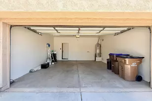 43982 W Garden Ln, Maricopa, AZ 85139 - Photo 24