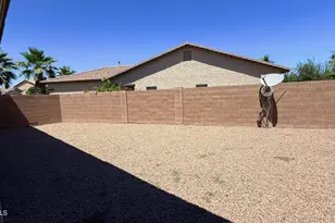 43982 W Garden Ln, Maricopa, AZ 85139 - Photo 24