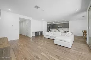 7417 W Northview Ave, Glendale, AZ 85303 - Photo 8