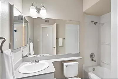 555 N May #Apt 23, Mesa, AZ 85201 - Photo 2