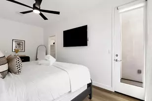 4220 N 32nd St, Phoenix, AZ 85018 - Photo 36