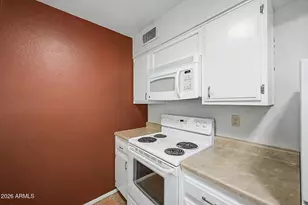 10316 W Deanne Dr, Sun City, AZ 85351 - Photo 10