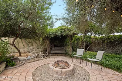 8543 E Mitchell Drive, Scottsdale, AZ 85251 - Photo 32