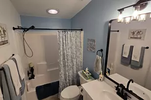 17200 W Bell Rd, Surprise, AZ 85374 - Photo 16